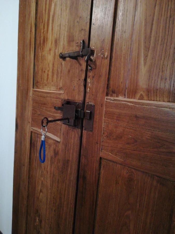 Deiana Panzió Santu Lussurgiu Szoba fotó