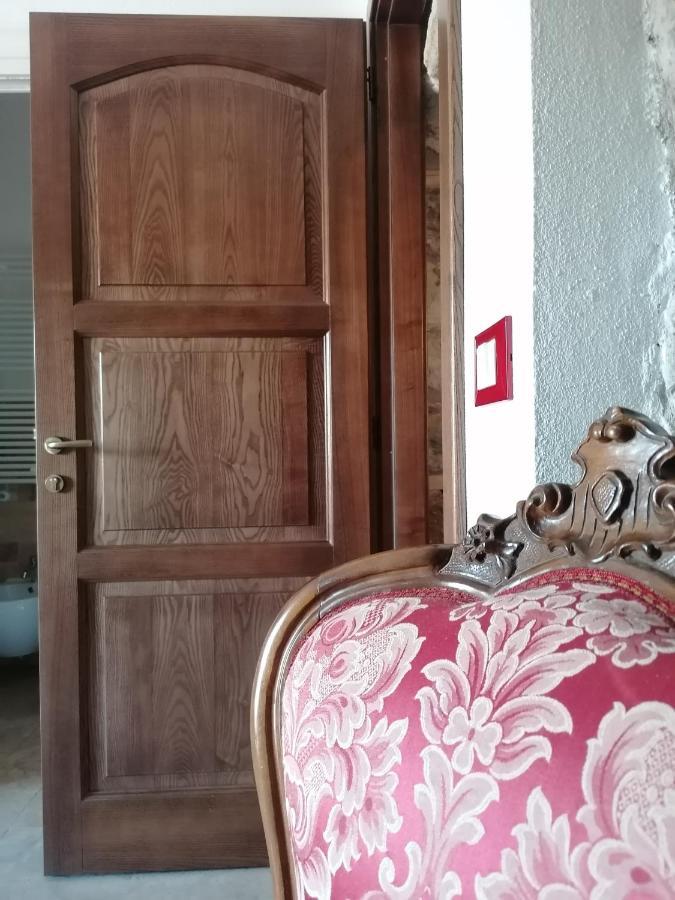 Deiana Panzió Santu Lussurgiu Kültér fotó